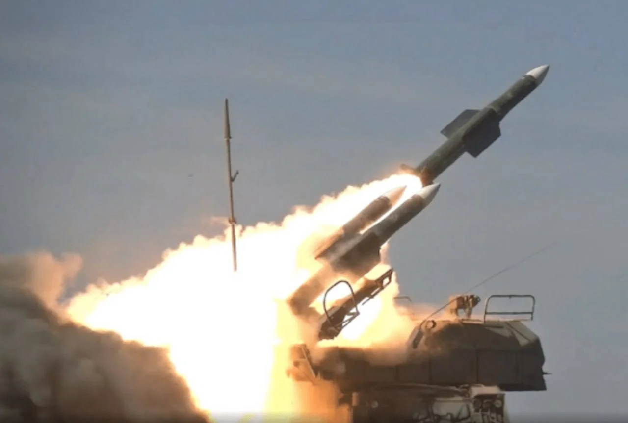 Ракетная атака на Крым сегодня 04.01.2023, последние новости: порядка 10 ракет сбито над полуостровом