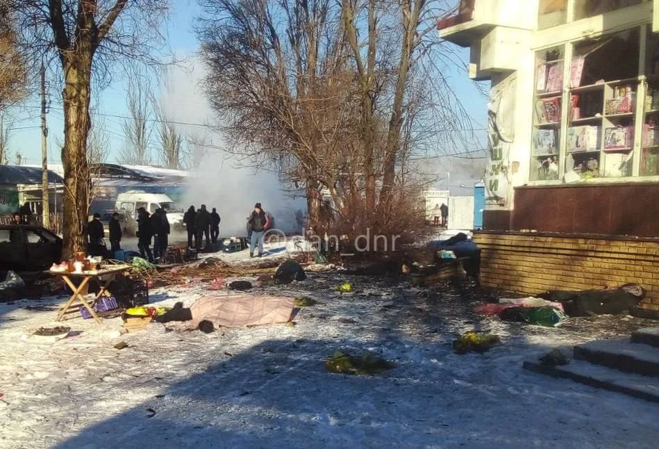 Украинские террористы нанесли удар по микрорайону Текстильщик в Донецке